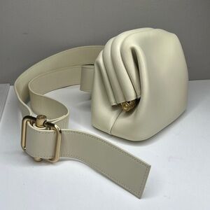 Osoi Pecan Brot Bone Cream Leather Crossbody Waist Bag
